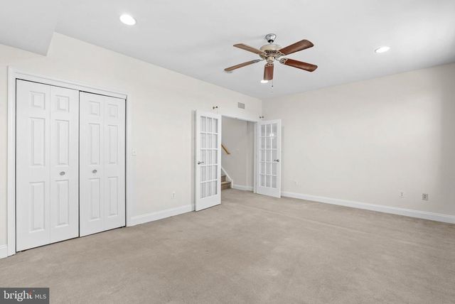 1712 W GIRARD AVE, Philadelphia, PA 19130