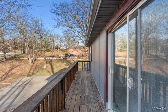 5728 Country Club Road, Washington, MO 63090