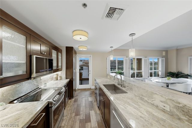 30 Strada Di Villaggio 151, Henderson, NV 89011