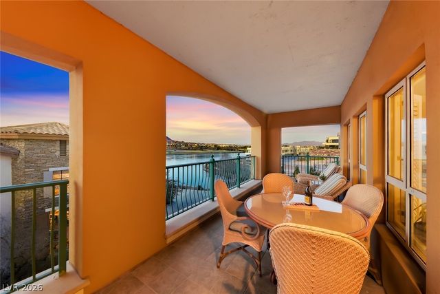 30 Strada Di Villaggio 151, Henderson, NV 89011