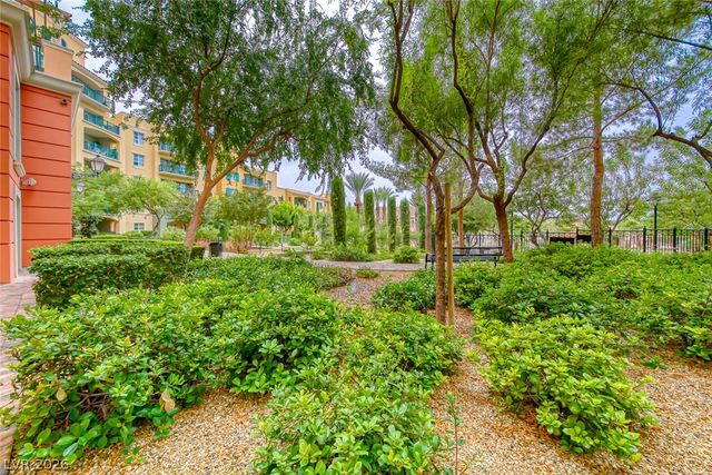 30 Strada Di Villaggio 151, Henderson, NV 89011