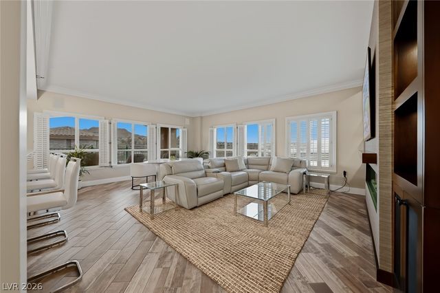 30 Strada Di Villaggio 151, Henderson, NV 89011