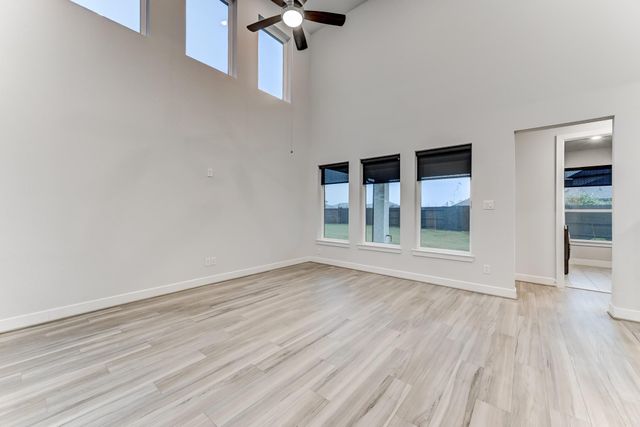 9522 Rialto Creek Drive, Cypress, TX 77433