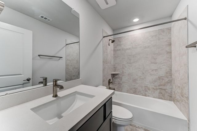 9522 Rialto Creek Drive, Cypress, TX 77433