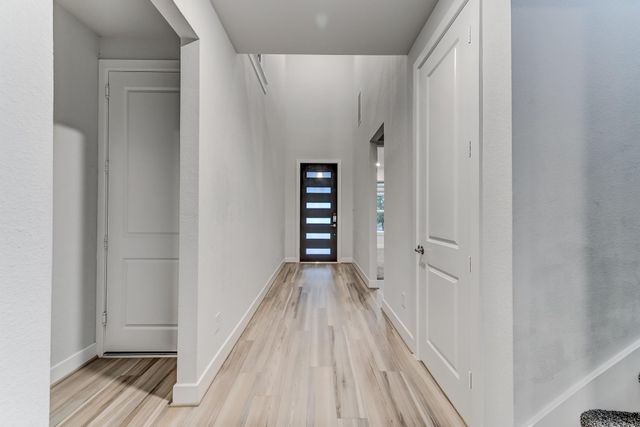 9522 Rialto Creek Drive, Cypress, TX 77433