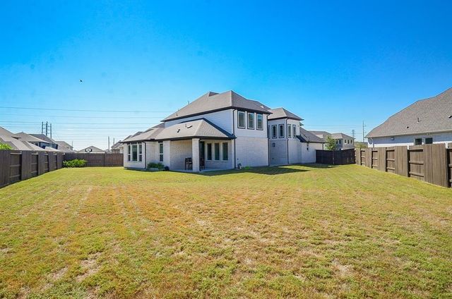 9522 Rialto Creek Drive, Cypress, TX 77433