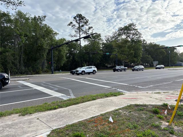 SE HAWTHORNE ROAD, Hawthorne, FL 32640