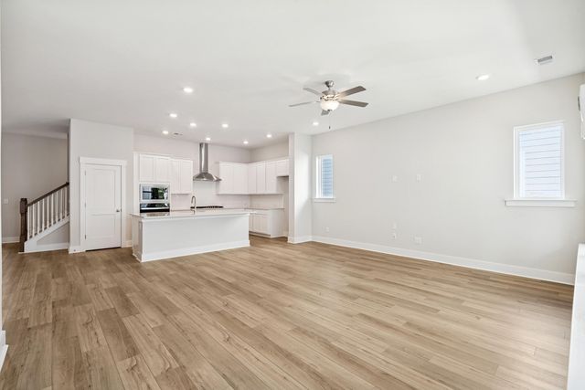 324 Trailmore Lane, Summerville, SC 29486