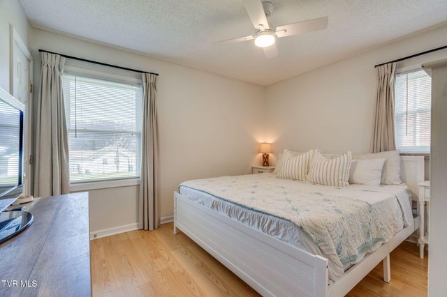 631 South Elm Avenue, Erwin, TN 37650