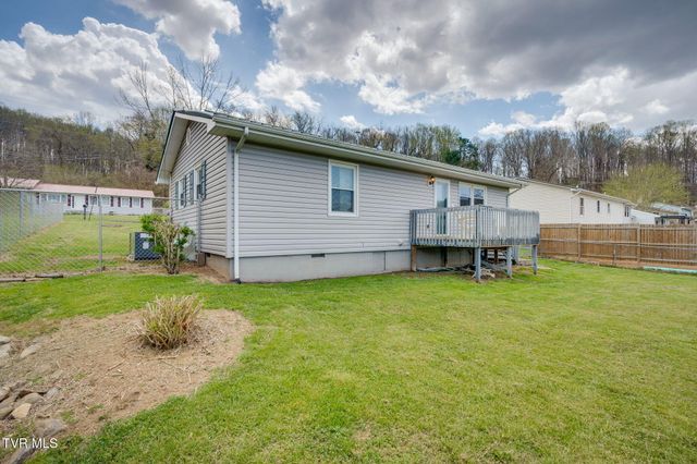 631 South Elm Avenue, Erwin, TN 37650