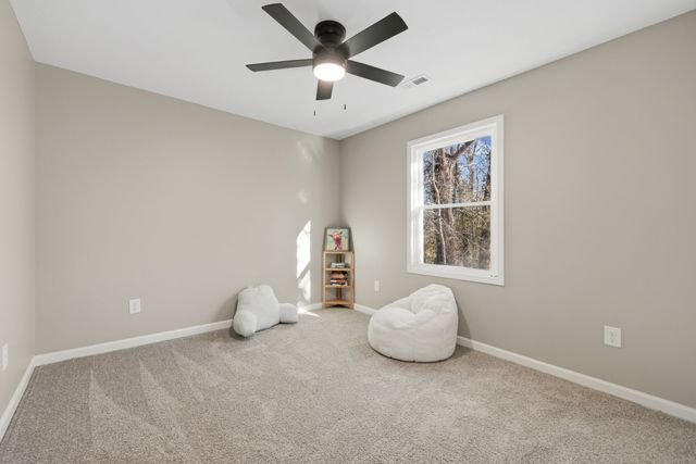 315 Rossview Rd, Clarksville, TN 37043