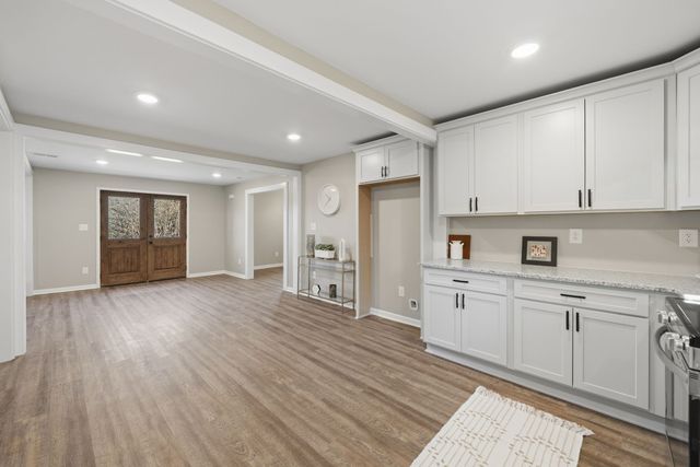 315 Rossview Rd, Clarksville, TN 37043