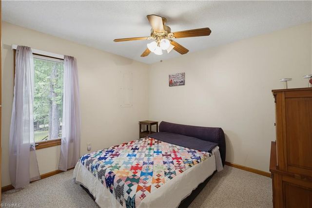 3505 Ivey Lane, Trinity, NC 27370