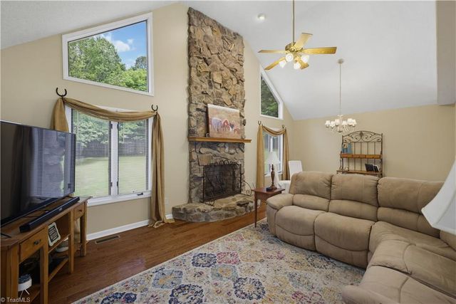 3505 Ivey Lane, Trinity, NC 27370