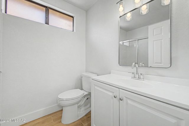 310 E Highcourte Lane, Oro Valley, AZ 85737
