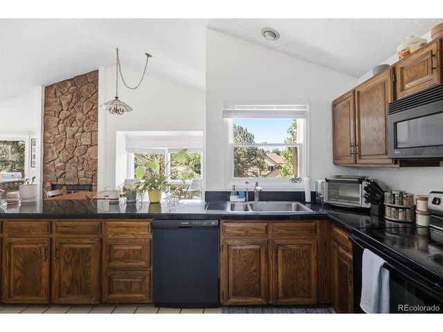 6405 S Hudson St, Centennial, CO 80121
