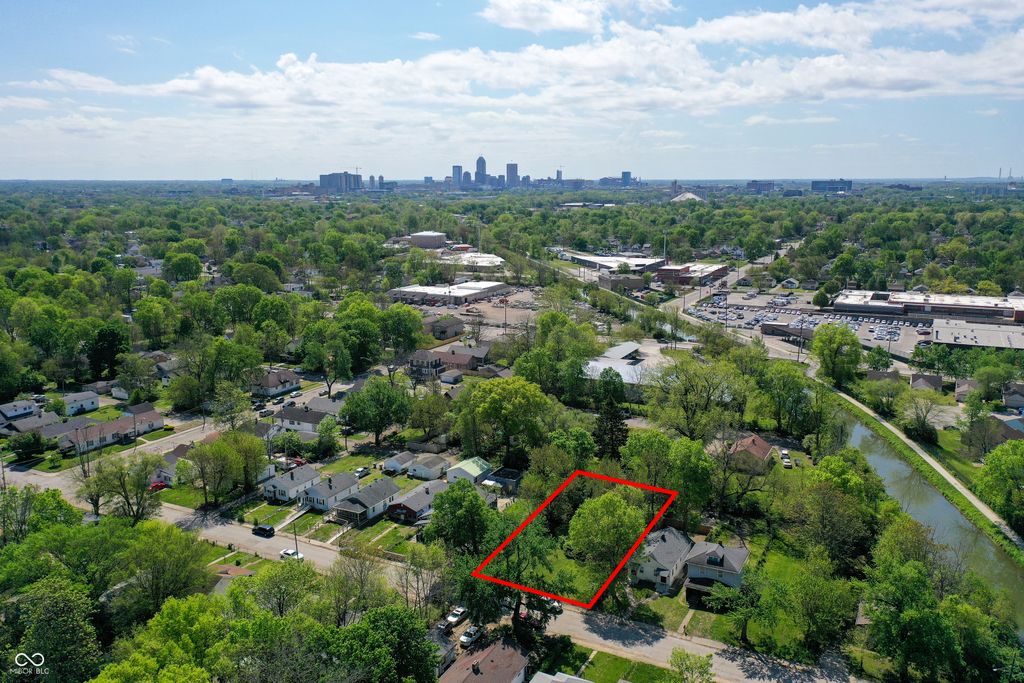 1437 Congress Avenue, Indianapolis, IN 46208