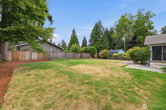 14237 105th Avenue NE, Kirkland, WA 98034