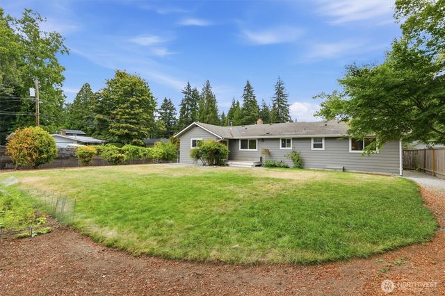 14237 105th Avenue NE, Kirkland, WA 98034