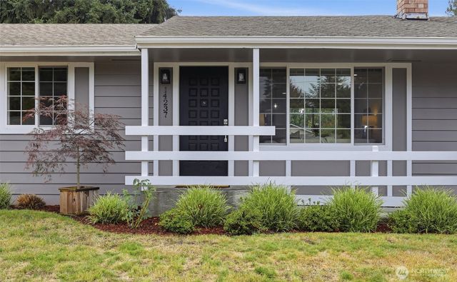 14237 105th Avenue NE, Kirkland, WA 98034