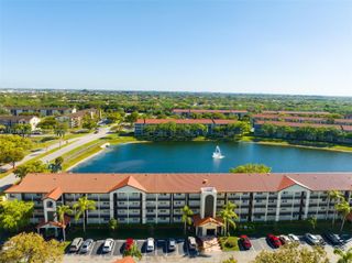 12900 SW 13th St 212E, Pembroke Pines, FL 33027