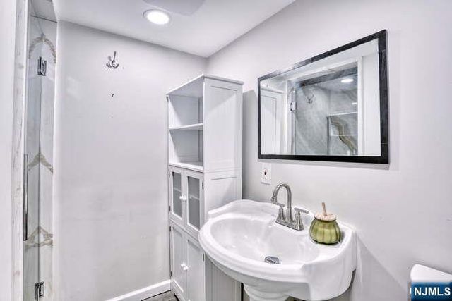 232 Goldsmith Avenue, Newark, NJ 07112