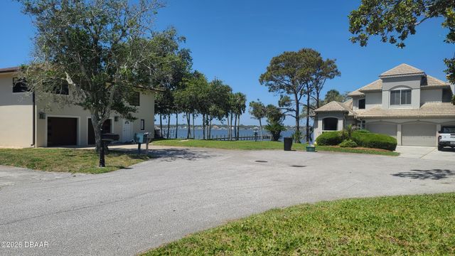 4 Pleasant View Circle, Daytona Beach, FL 32118