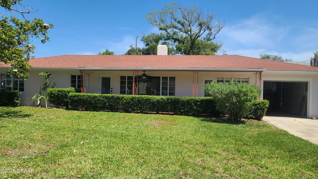 4 Pleasant View Circle, Daytona Beach, FL 32118