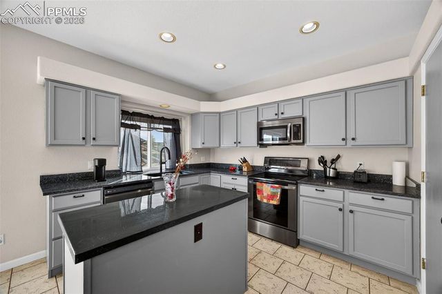 15635 Split Creek Drive, Monument, CO 80132