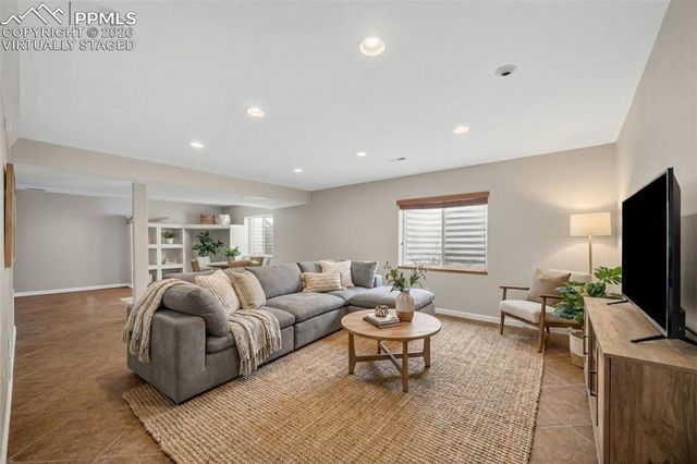 15635 Split Creek Drive, Monument, CO 80132