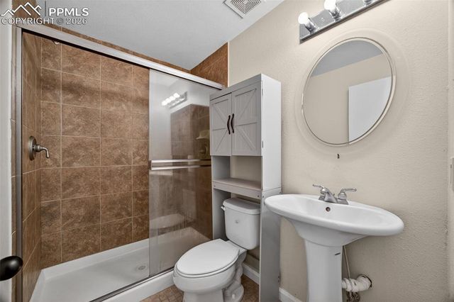 15635 Split Creek Drive, Monument, CO 80132