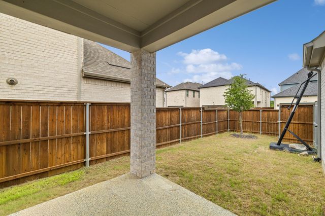 15583 Crape Myrtle Road, Frisco, TX 75035