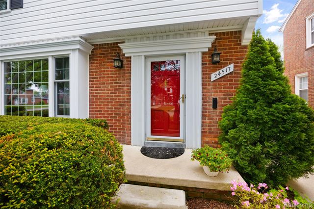 24517 Rockford Street, Dearborn, MI 48124