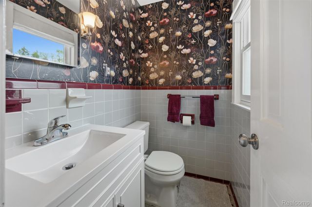 24517 Rockford Street, Dearborn, MI 48124