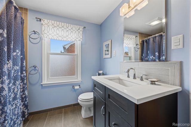 24517 Rockford Street, Dearborn, MI 48124