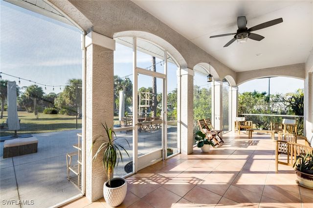 461 Everglades BLVD N, Naples, FL 34120