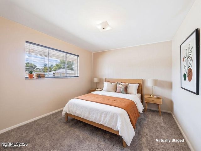 626 Prater Way, Sparks, NV 89431