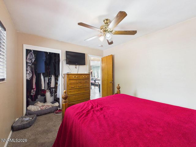 626 Prater Way, Sparks, NV 89431