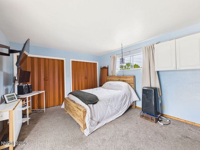 626 Prater Way, Sparks, NV 89431