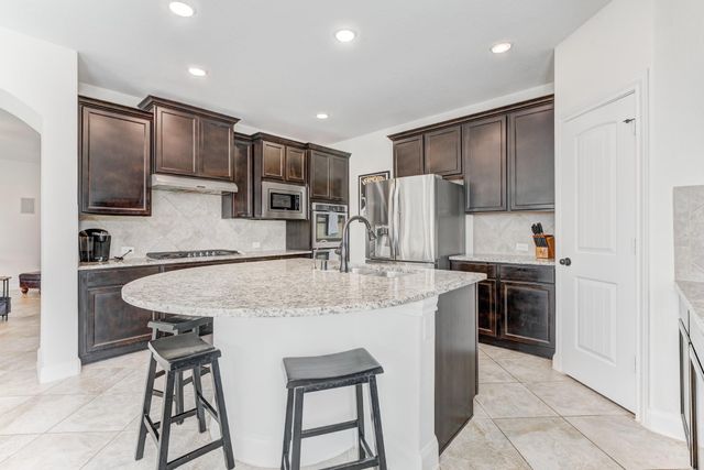 13502 Sorghum Drive, Rosharon, TX 77583
