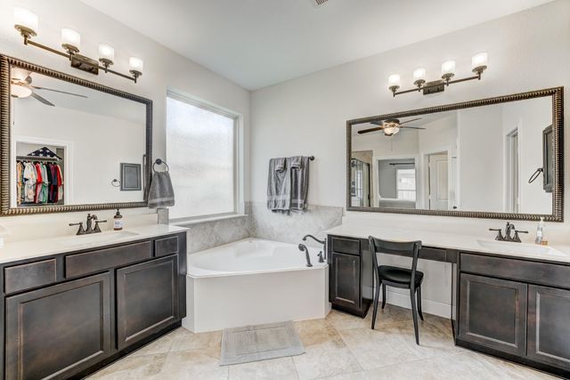 13502 Sorghum Drive, Rosharon, TX 77583