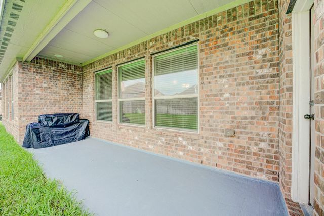 13502 Sorghum Drive, Rosharon, TX 77583