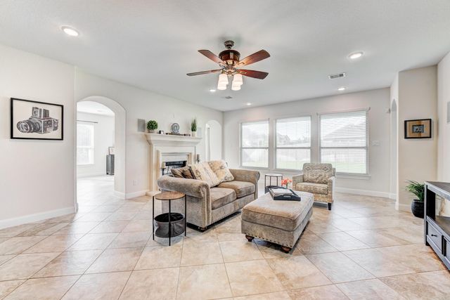13502 Sorghum Drive, Rosharon, TX 77583