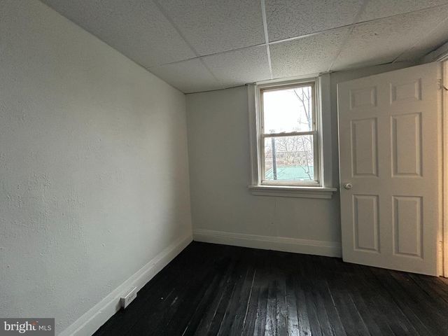 2122 PENN ST, Harrisburg, PA 17110