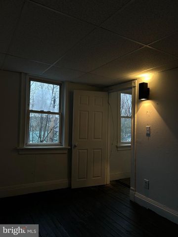 2122 PENN ST, Harrisburg, PA 17110