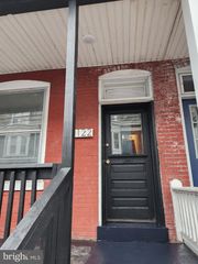 2122 PENN ST, Harrisburg, PA 17110
