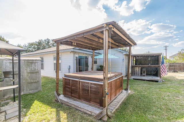 2369 Carson Loop, New Braunfels, TX 78130