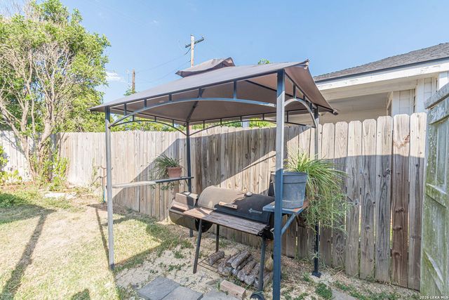 2369 Carson Loop, New Braunfels, TX 78130