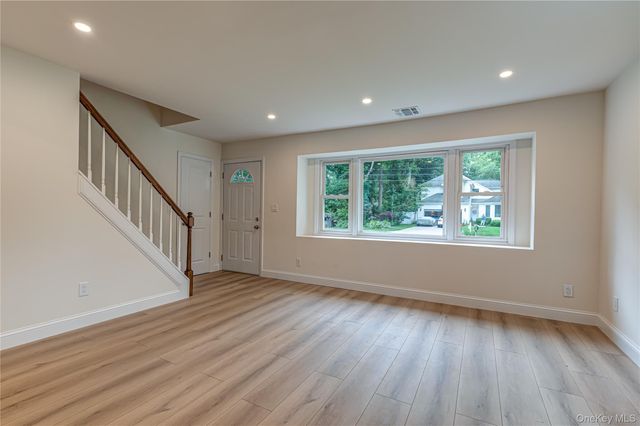 52 Summit Drive, Smithtown, NY 11787