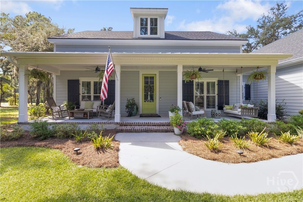 Image 2 of property listing at 1780 Oak Forest Drive NE, Townsend, GA 31331